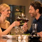 Samen thuis koken met uw escort of gigolo