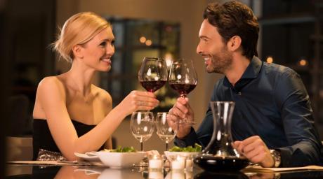 Samen thuis koken met uw escort of gigolo