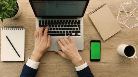 Mail over uw escort boeking in de spamfolder